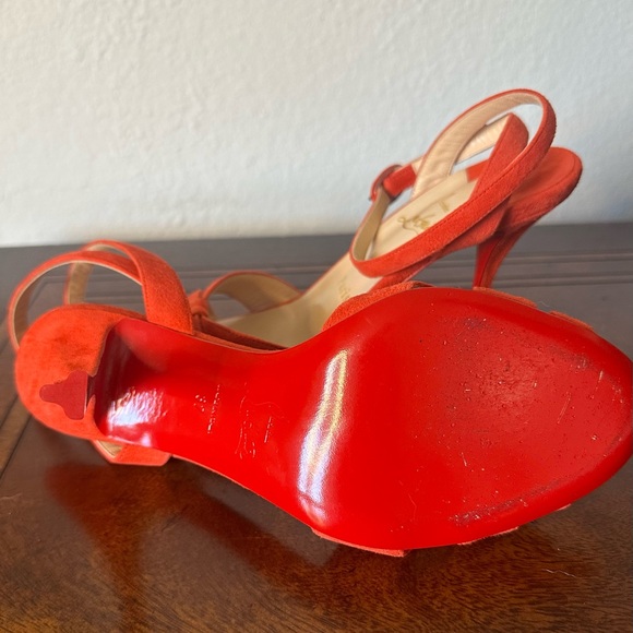 Christian Louboutin Trezuma 85 Suede Strappy Sandals - Picture 6 of 7